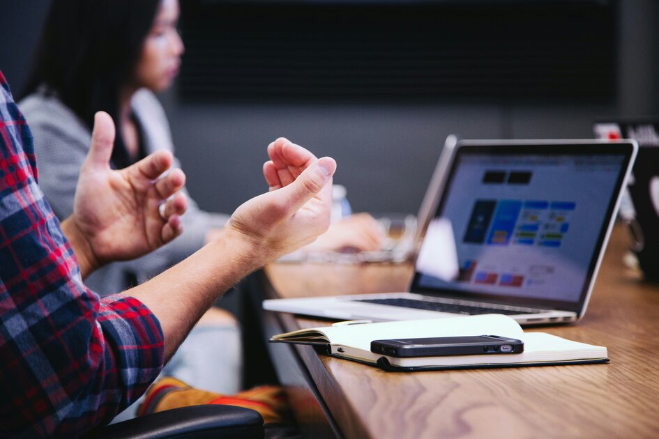 Decision-Making Frameworks: How Strategic Leaders Navigate Complexity and Uncertainty