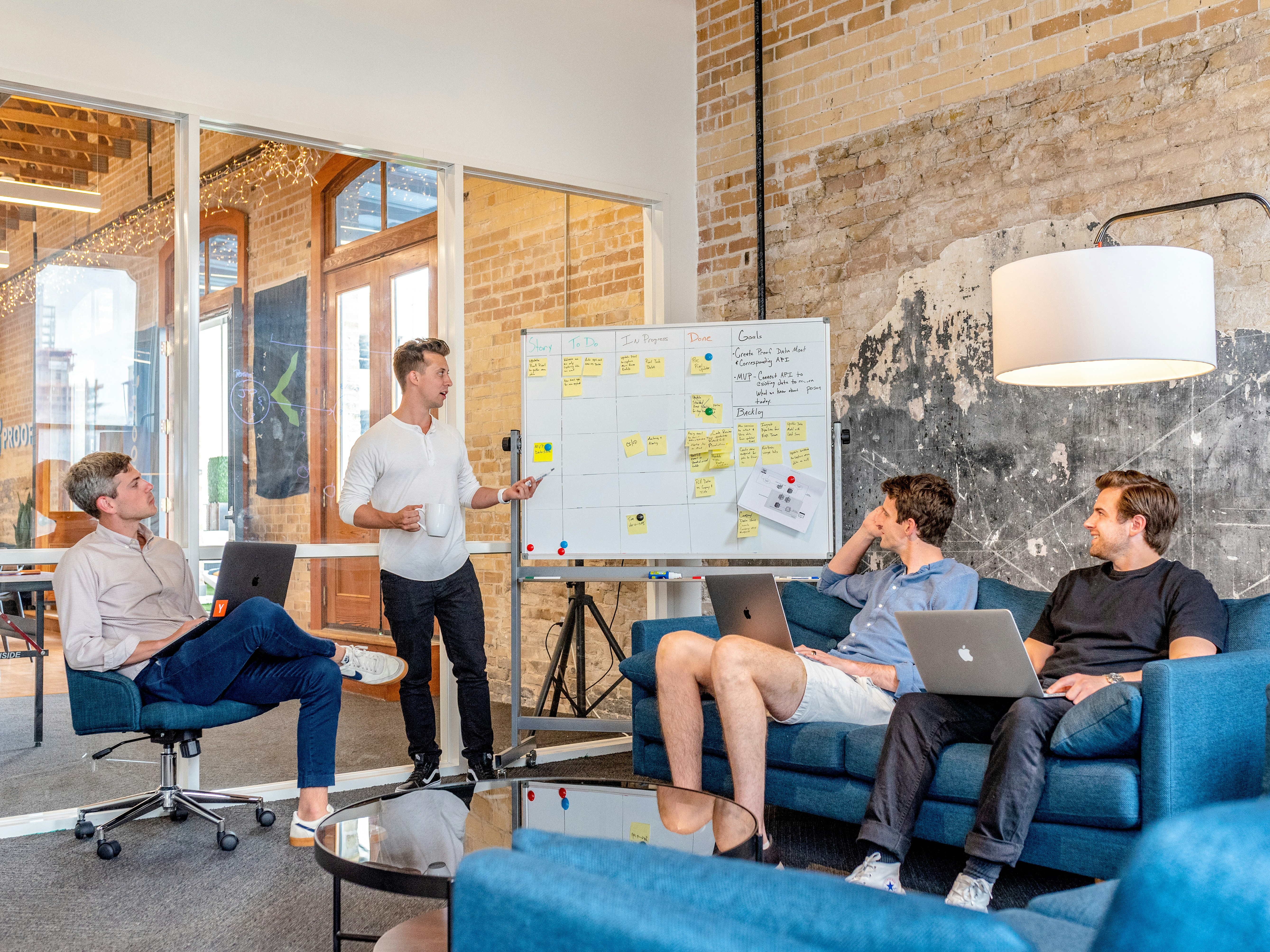 Pitch Deck Builder